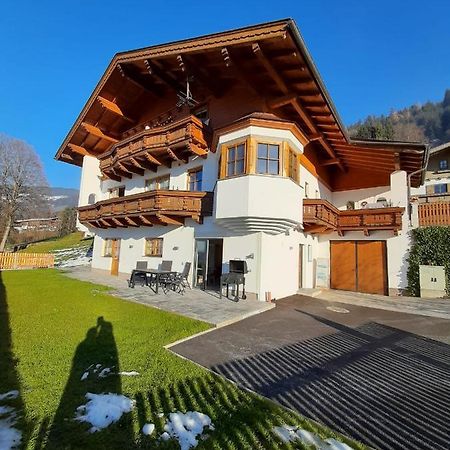 Apart Leonie Hart im Zillertal Buitenkant foto
